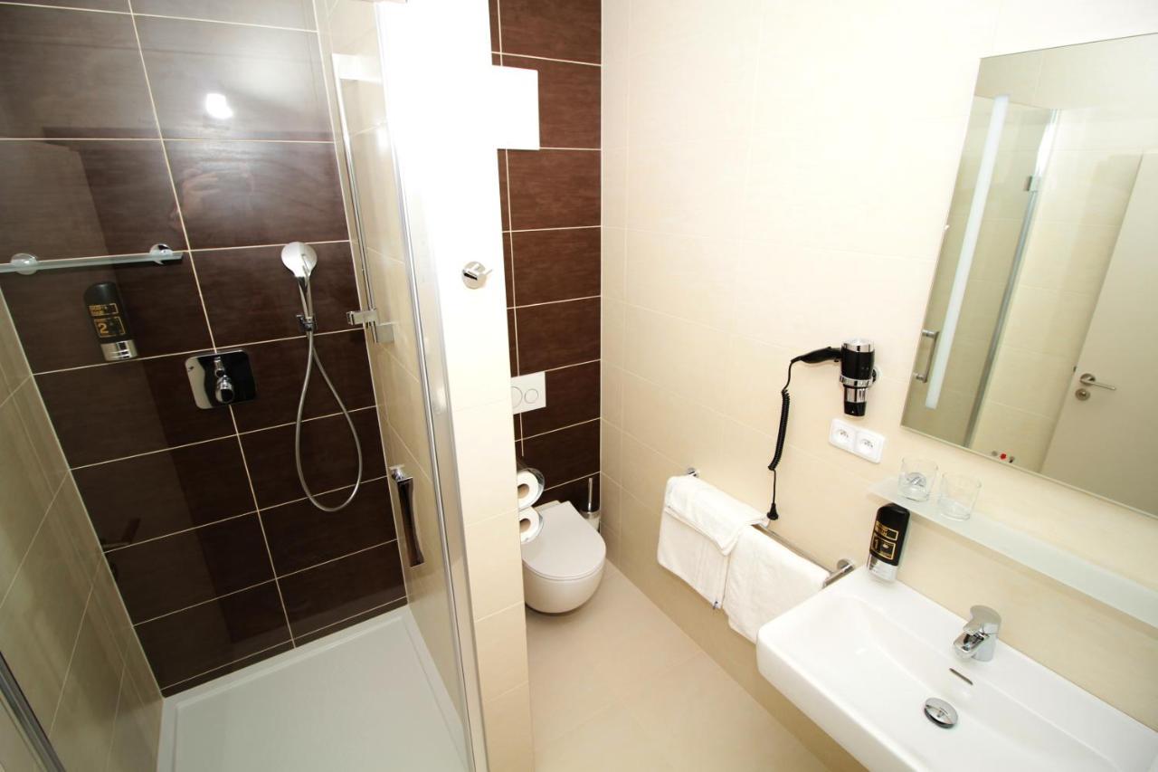 Jukebox Hotel Znojmo Zewnętrze zdjęcie